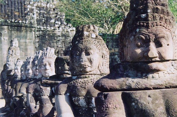 �g������i�[�K�������ς�_�X