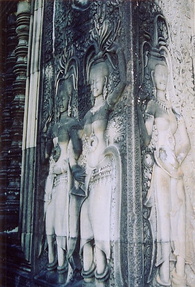 �����ɉf���鏗�_